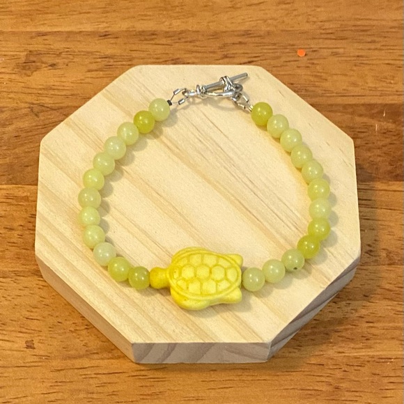 NEW!!! Genuine Jade crystal bracelet - Picture 5 of 6